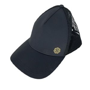 Lululemon SeaWheeze 2018 1/2 Marathon Trucker Hat
